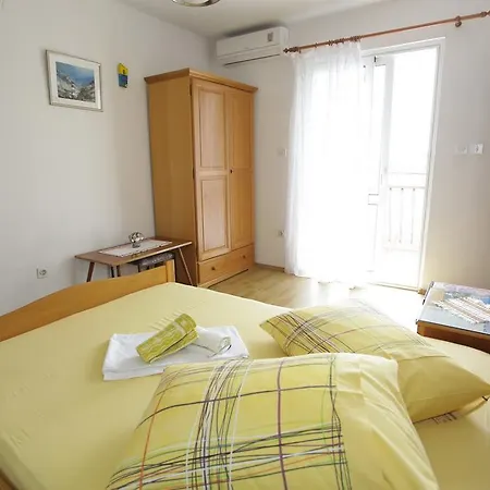 Lalic * 마카르스카