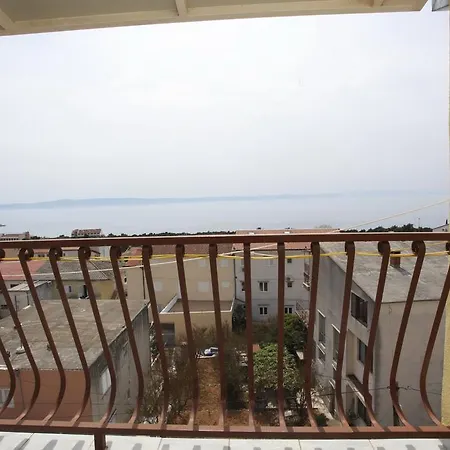 Lalic 마카르스카