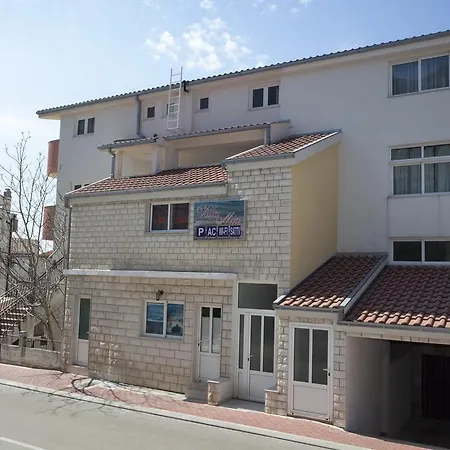 Lalic 마카르스카