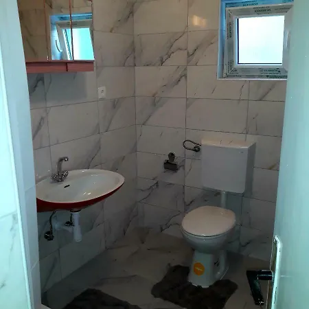 Lalic 아파트 마카르스카