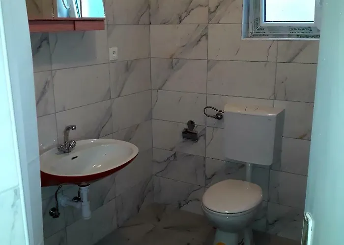 Lalic Lägenhet Makarska